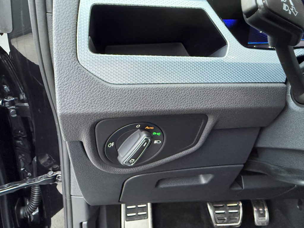 VOLKSWAGEN Touran 1.5 TSI GOAL Navi ACC Keyless TravelAssist - 8