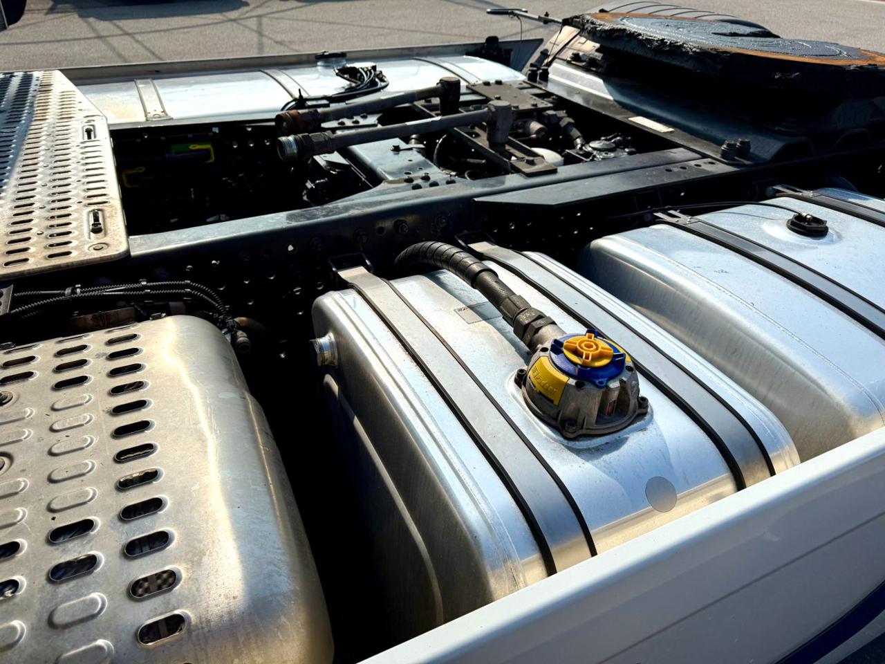 IVECO S-WAY 570 FULL AIR - 7