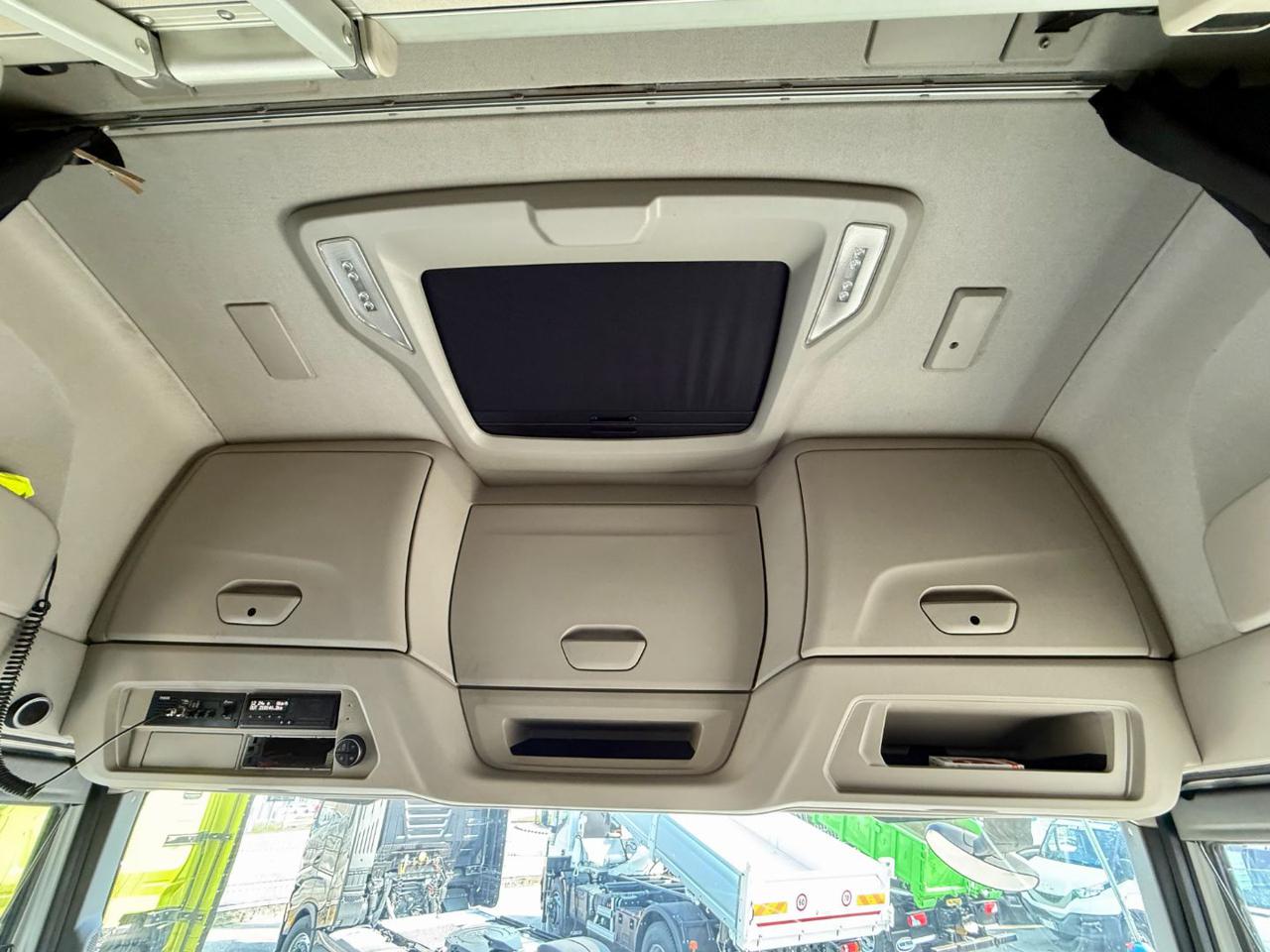 IVECO S-WAY 570 FULL AIR - 13