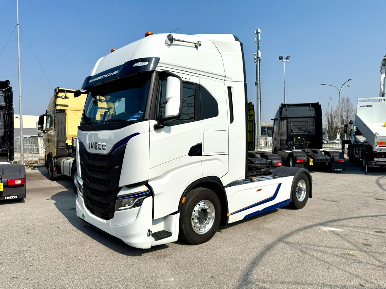 IVECO S-WAY 570 FULL AIR - 2