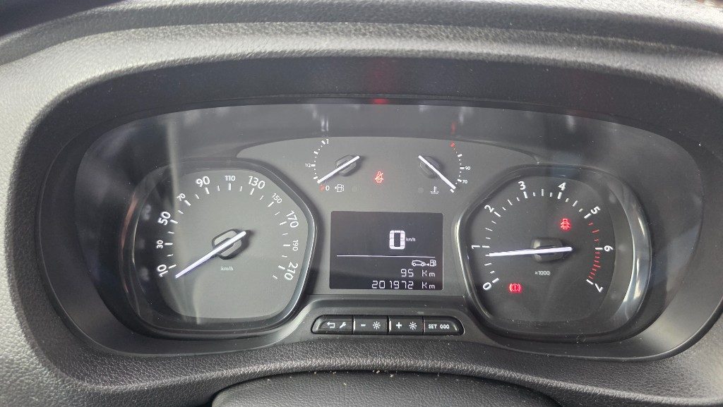 PEUGEOT Expert 2.0 BlueHDi 120 S&S PL-SL-TN Premium Long L2H1 - 14