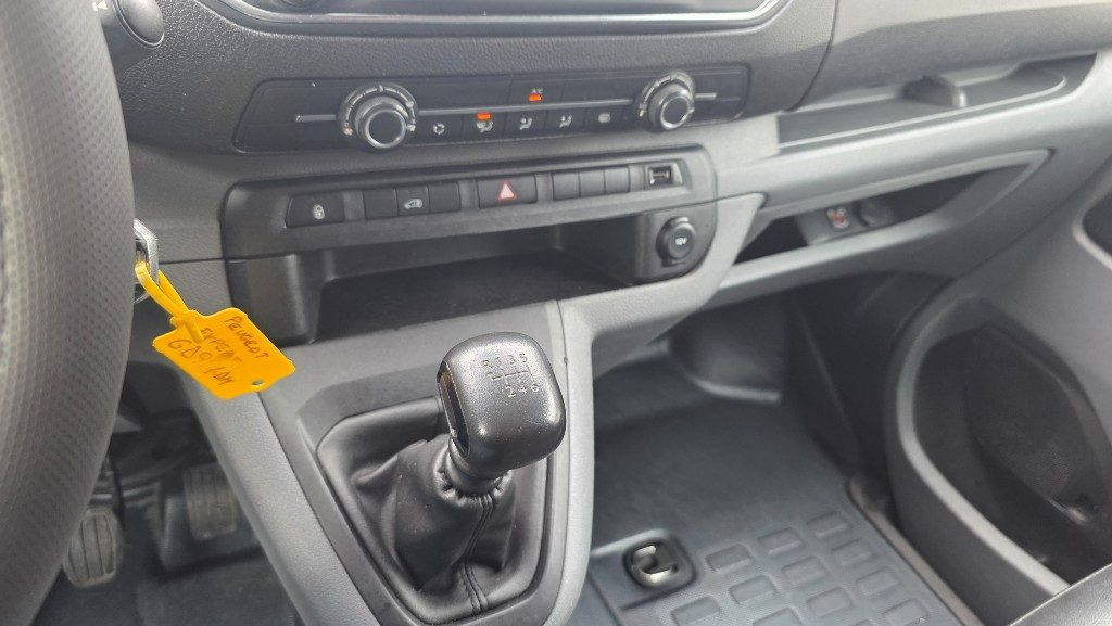 PEUGEOT Expert 2.0 BlueHDi 120 S&S PL-SL-TN Premium Long L2H1 - 13