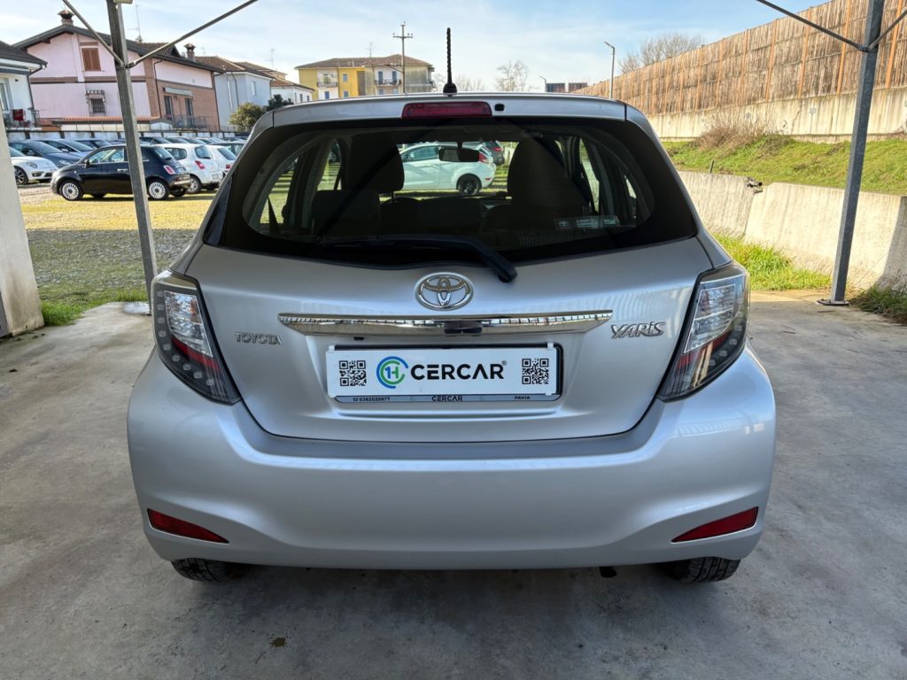 TOYOTA Yaris 1.0 5 porte Lounge OK NEOPATENTATI KM CERTIFIICATI - 5