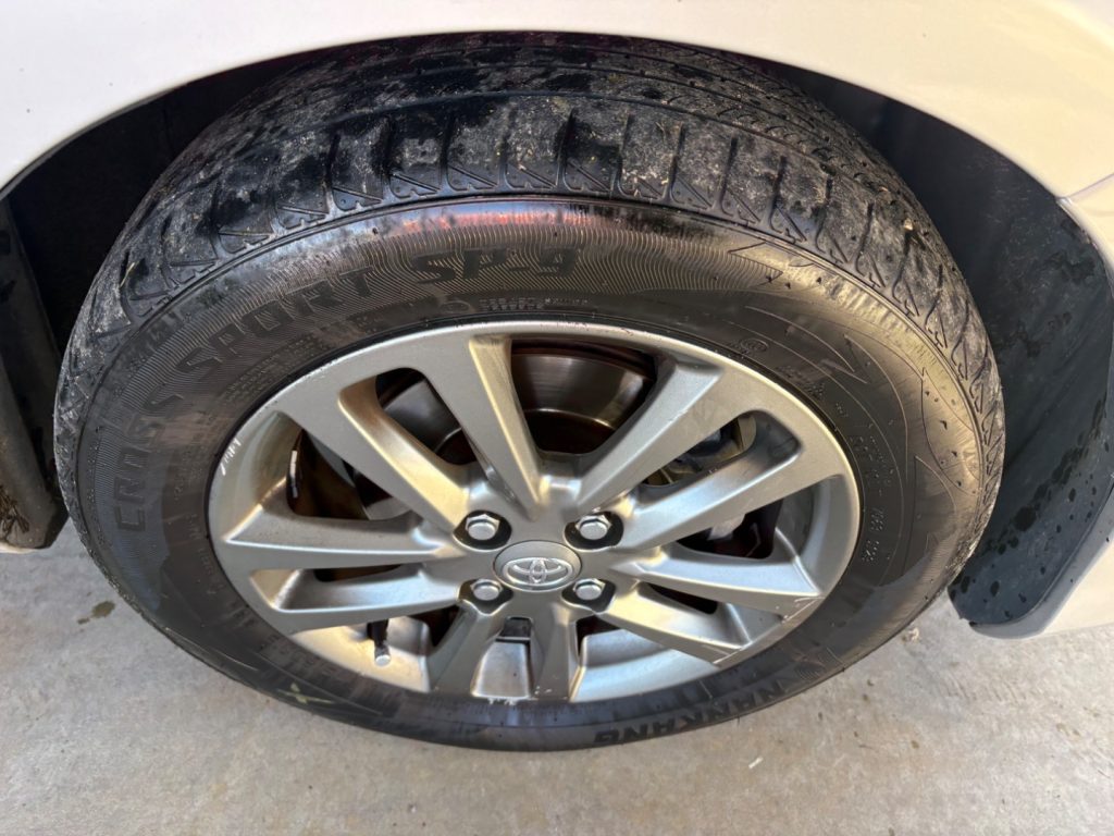 TOYOTA Yaris 1.0 5 porte Lounge OK NEOPATENTATI KM CERTIFIICATI - 38