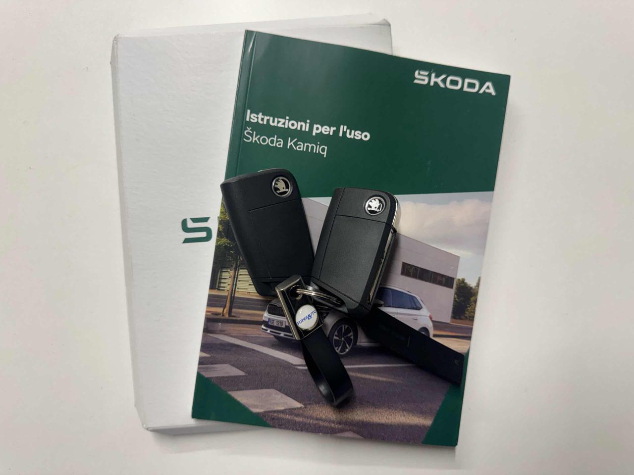 SKODA Kamiq 1.0 TSI 115 CV Black Dots - 21