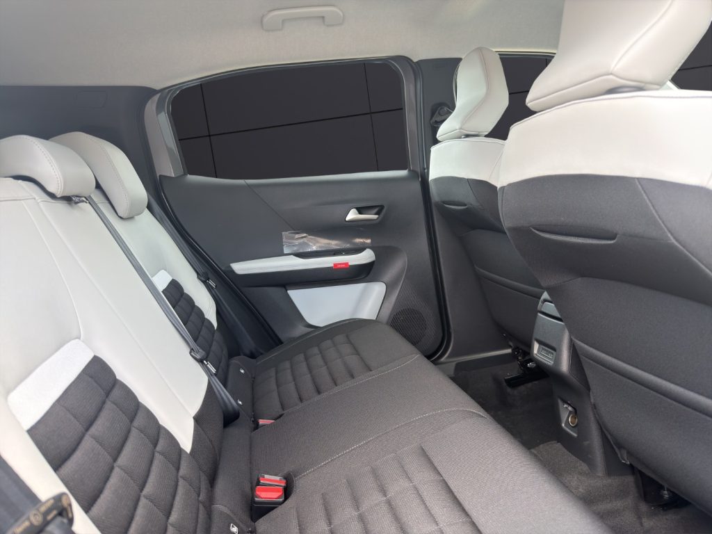 CITROEN C3 Aircross Hybrid 145 CV e-DCS6 Max - 19