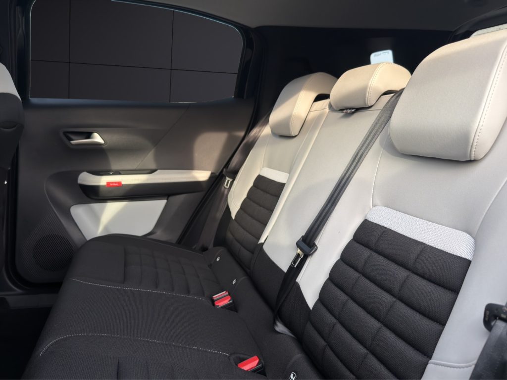 CITROEN C3 Aircross Hybrid 145 CV e-DCS6 Max - 13