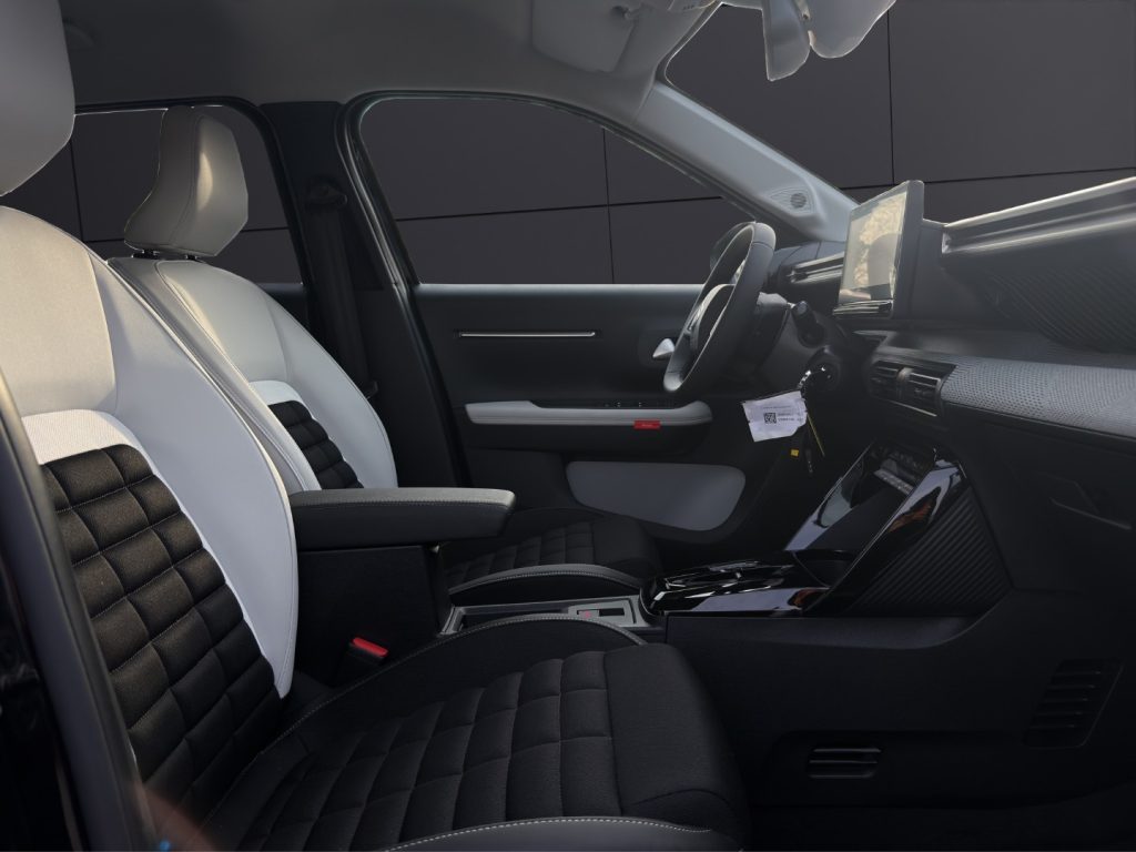 CITROEN C3 Aircross Hybrid 145 CV e-DCS6 Max - 18