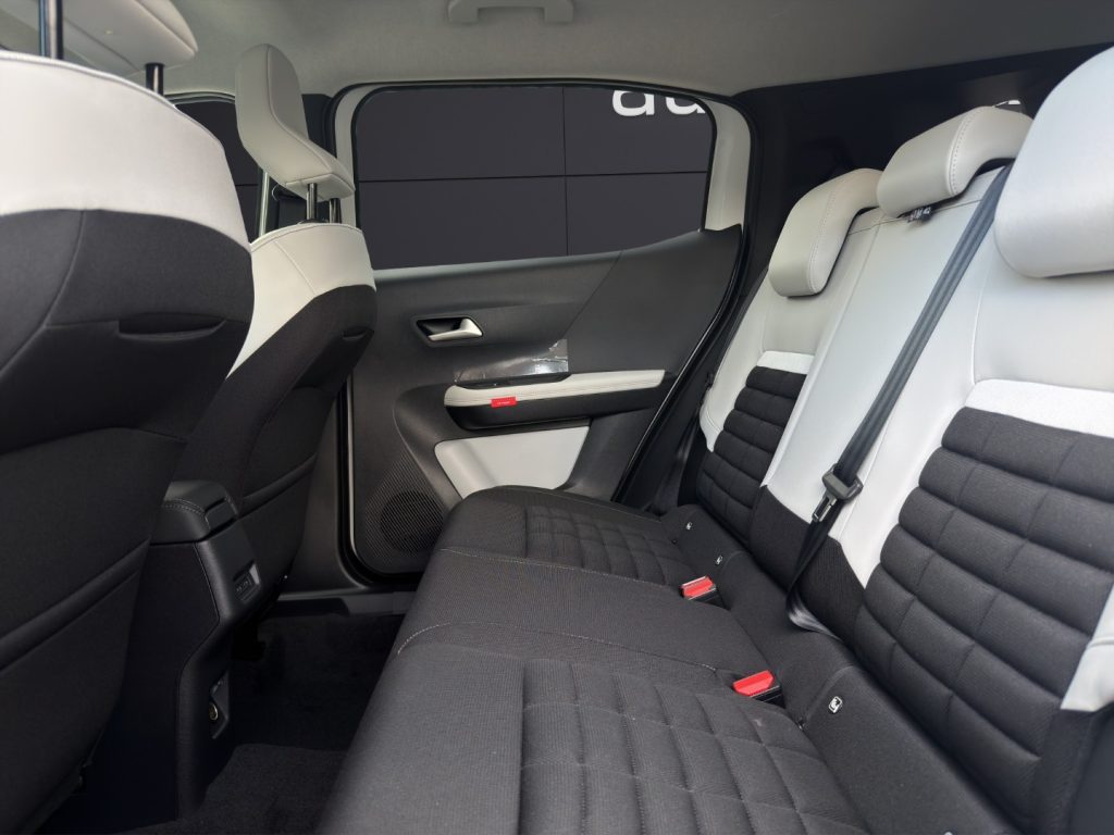 CITROEN C3 Aircross Hybrid 145 CV e-DCS6 Max - 13