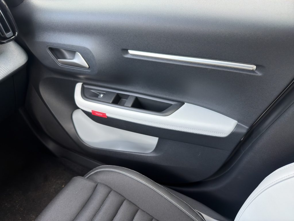 CITROEN C3 Aircross Hybrid 145 CV e-DCS6 Max - 17