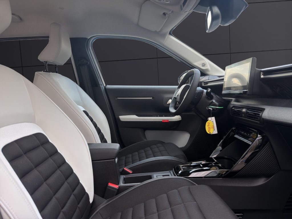 CITROEN C3 Aircross Hybrid 145 CV e-DCS6 Max - 18