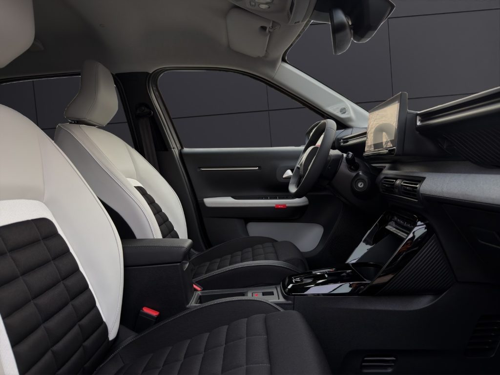 CITROEN C3 Aircross Hybrid 145 CV e-DCS6 Max - 18