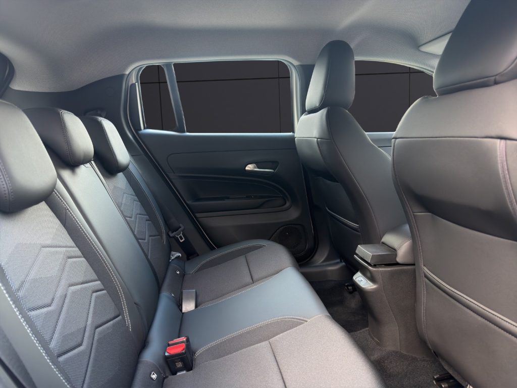 JEEP Avenger 1.2 Turbo 100 CV MHEV Altitude - 19