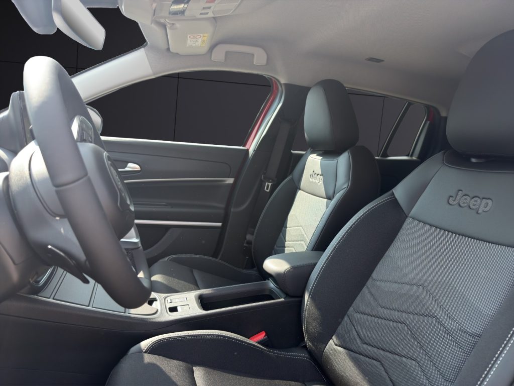 JEEP Avenger 1.2 Turbo 100 CV MHEV Summit - 9