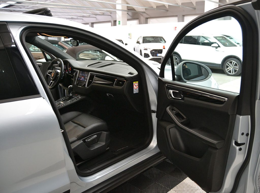 PORSCHE Macan 2.0 Tetto - Pelle -1 Proprietario - Km 55000 -20 - 4