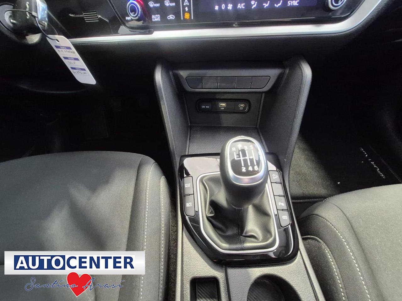 KIA Sportage 1.6 CRDi MHEV Business - 16