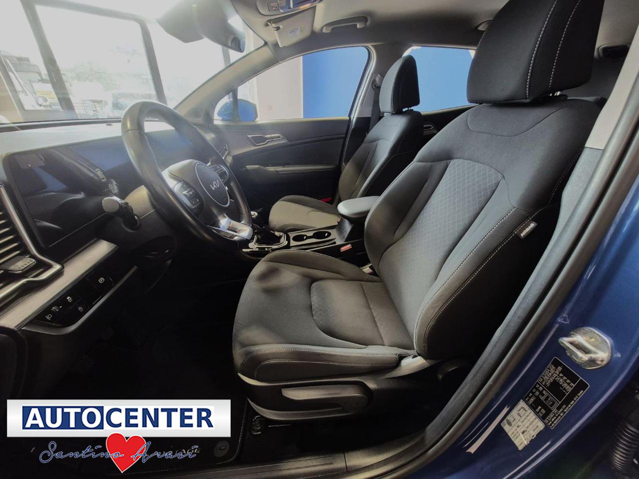 KIA Sportage 1.6 CRDi MHEV Business - 12