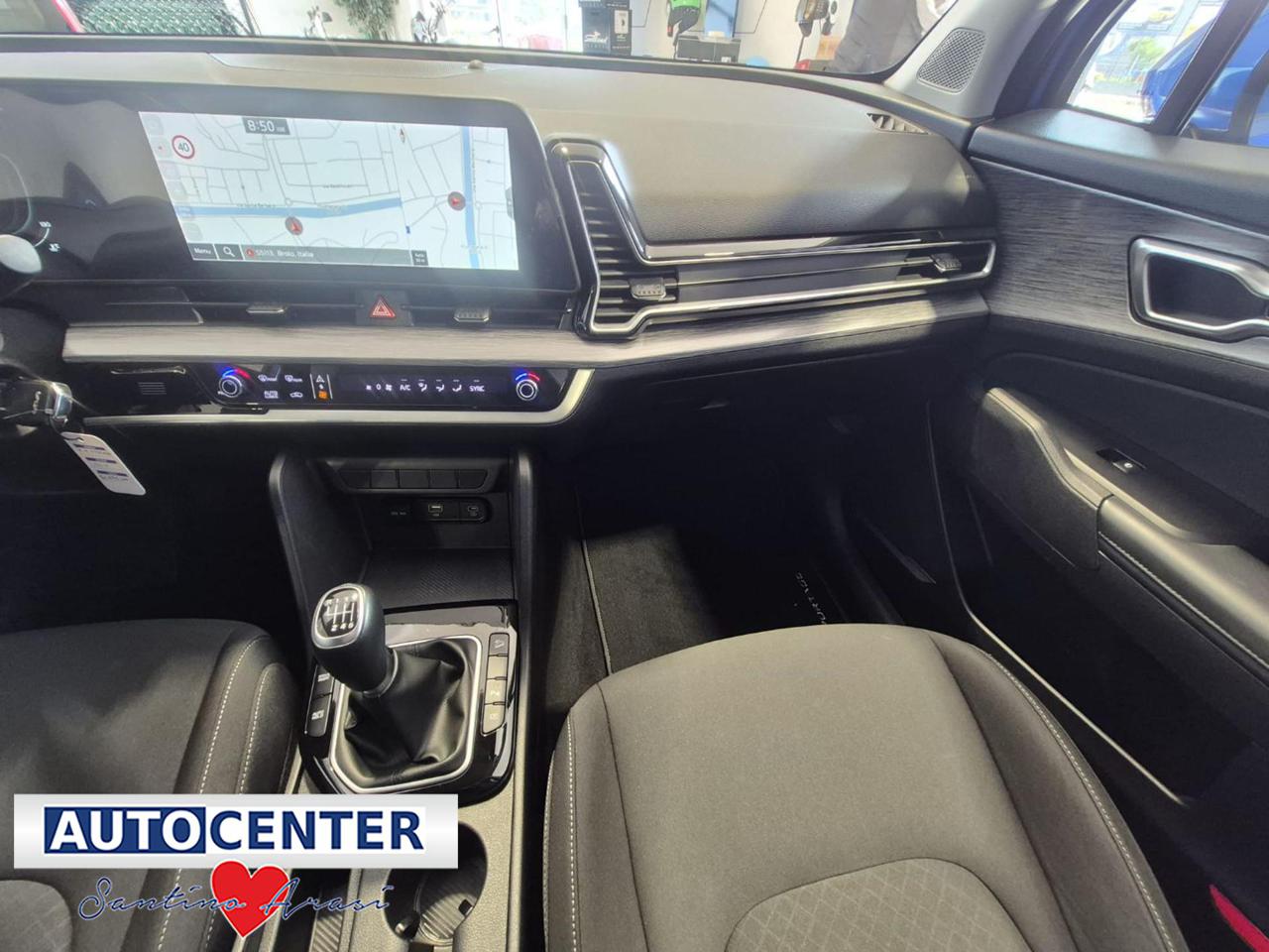 KIA Sportage 1.6 CRDi MHEV Business - 10