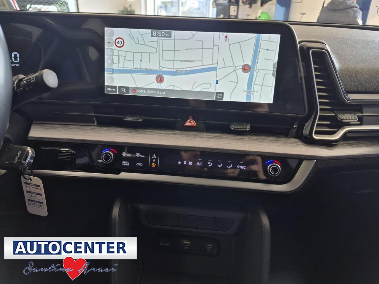 KIA Sportage 1.6 CRDi MHEV Business - 9