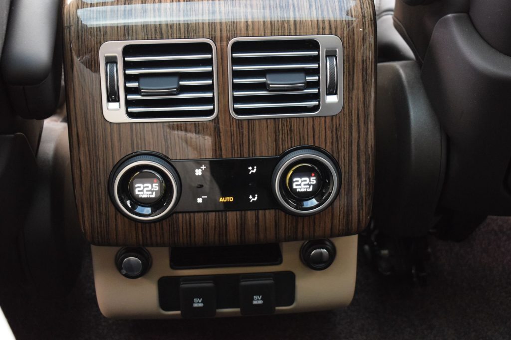 LAND ROVER Range Rover Range Rover 4.4 SDV8 Vogue SPECIAL PAINT - 14