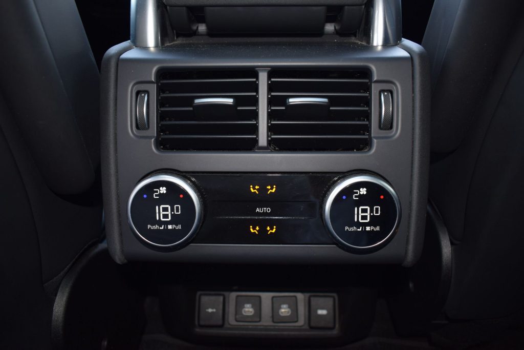 LAND ROVER Discovery 3.0D I6 249 CV AWD Auto HSE IVA ESPOSTA - 23