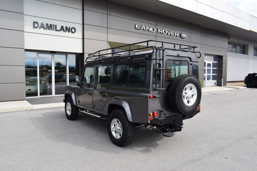 LAND ROVER Defender Defender 110 2.2 TD4 Station Wagon E N1 - 6