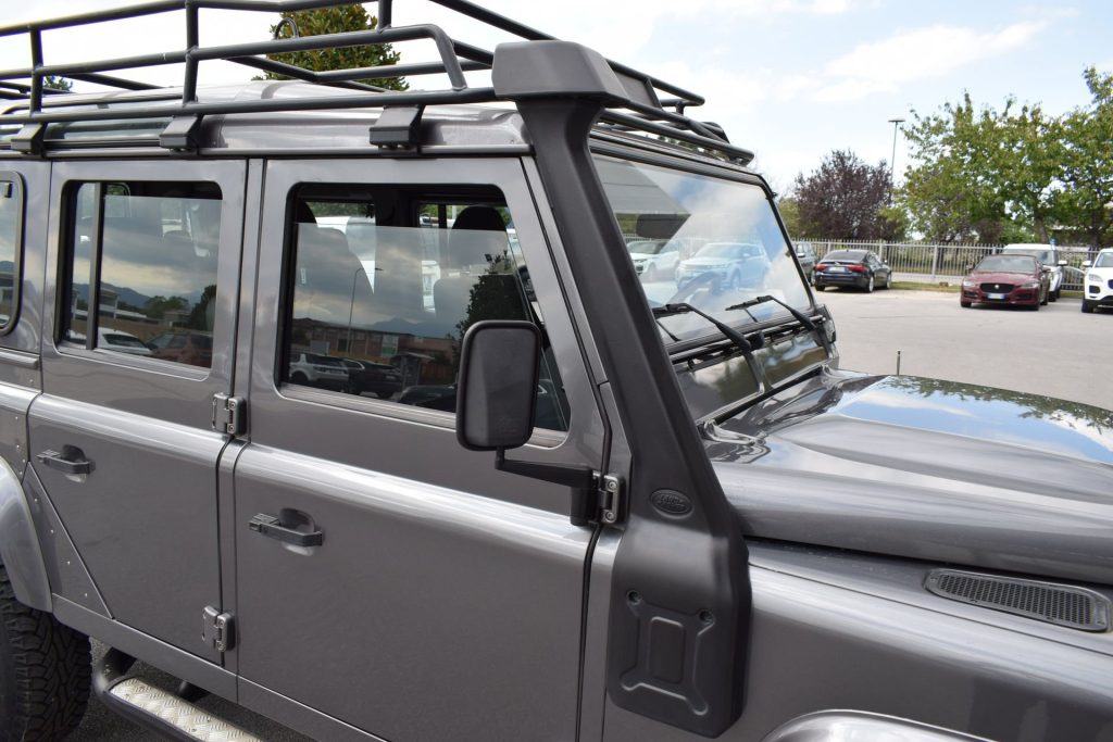 LAND ROVER Defender Defender 110 2.2 TD4 Station Wagon E N1 - 29