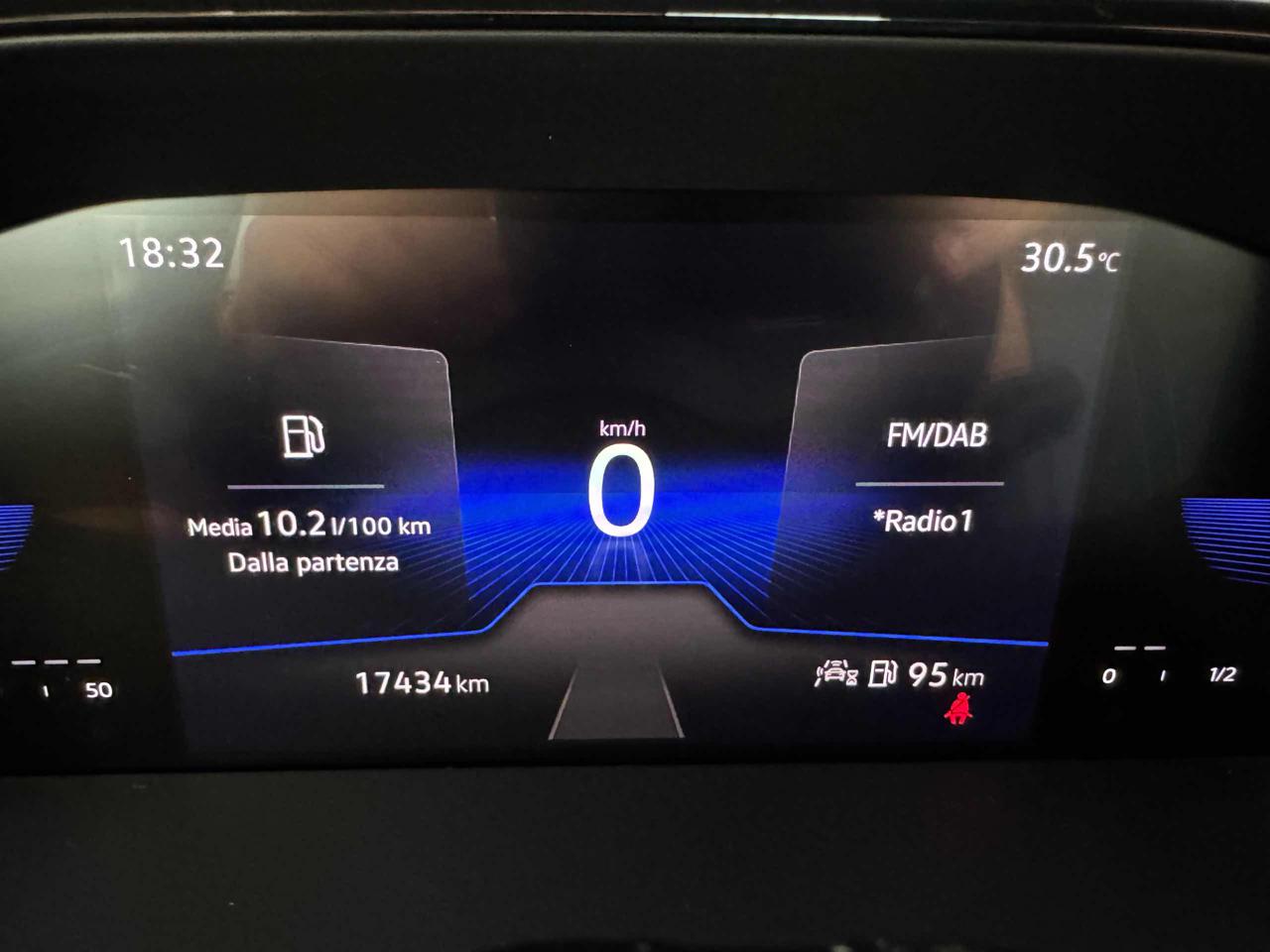 VOLKSWAGEN T-Roc 1.0 TSI Life - 6