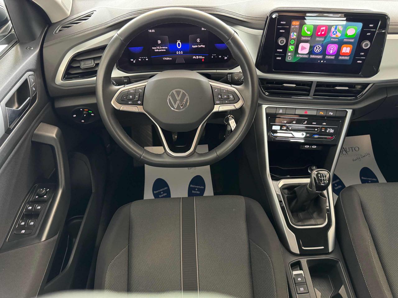 VOLKSWAGEN T-Roc 1.0 TSI Life - 18