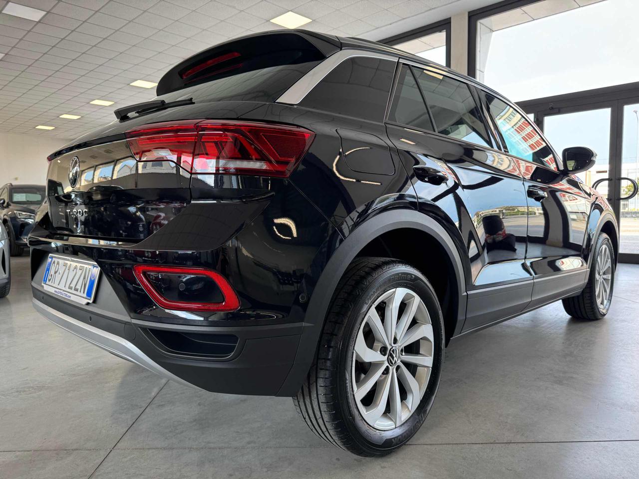 VOLKSWAGEN T-Roc 1.0 TSI Life - 4