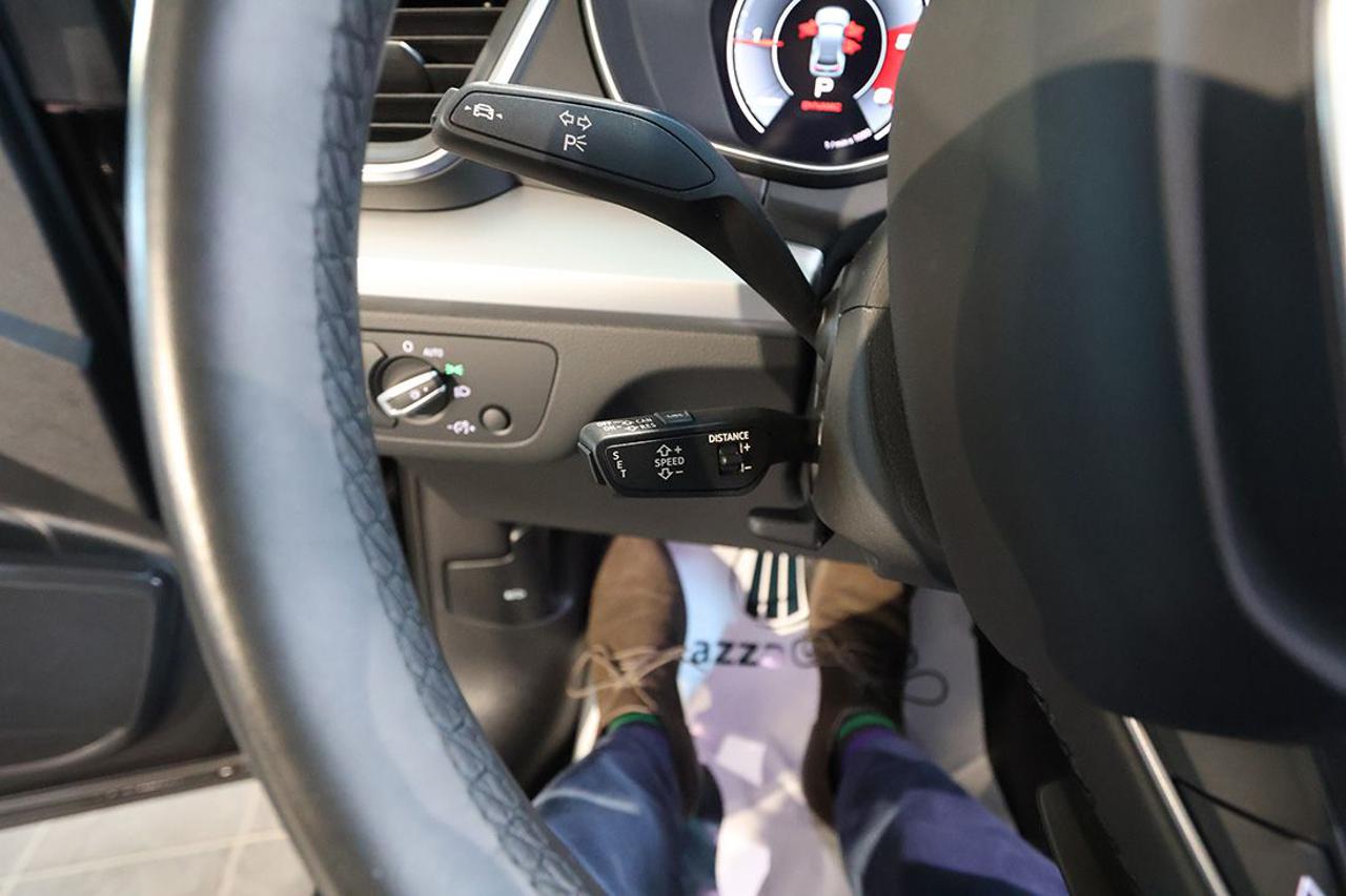 AUDI Q5 40 TDI Quattro S-Tronic Business Advanced - 22