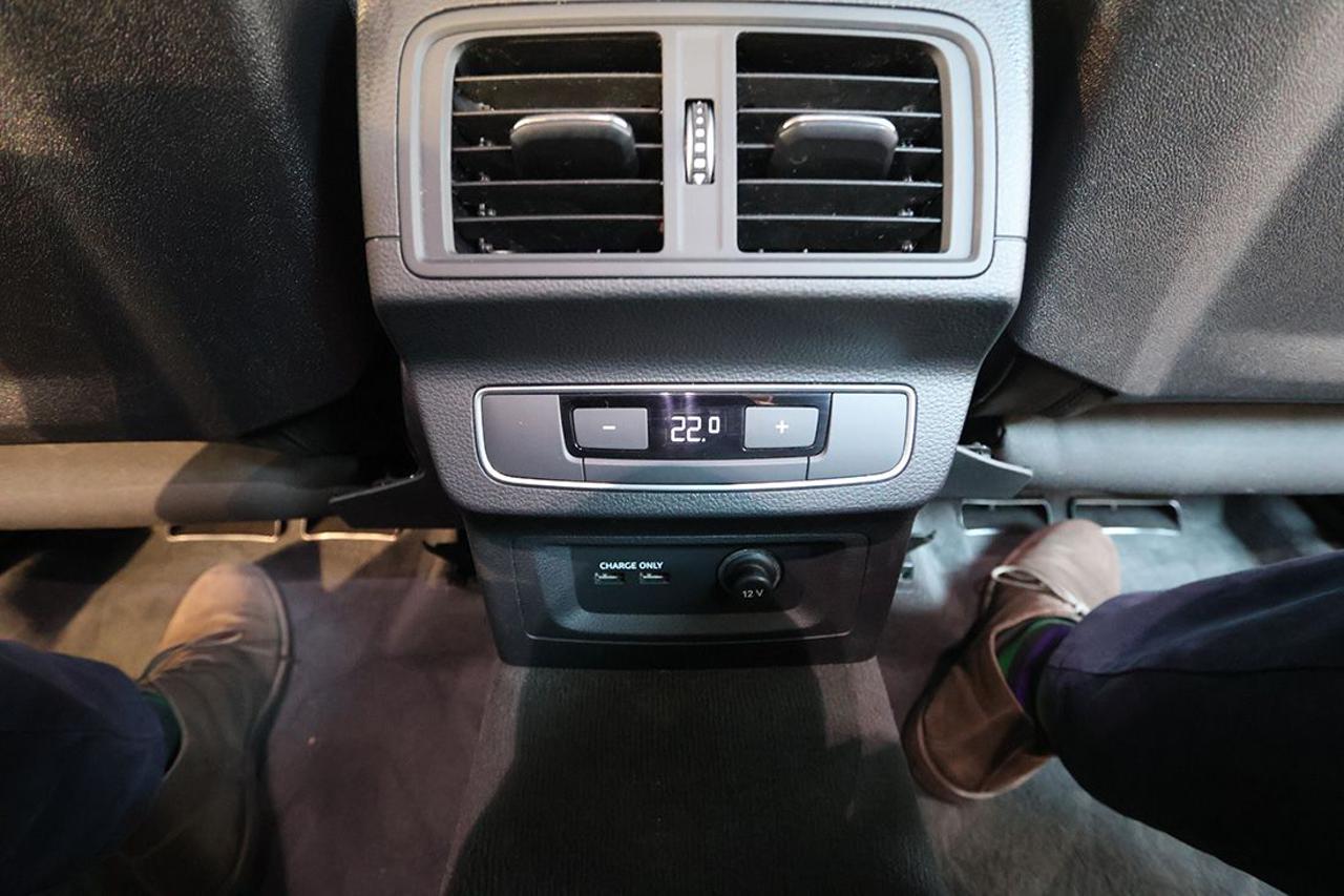 AUDI Q5 40 TDI Quattro S-Tronic Business Advanced - 40