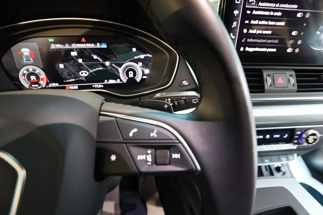 AUDI Q5 40 TDI Quattro S-Tronic Business Advanced - 21