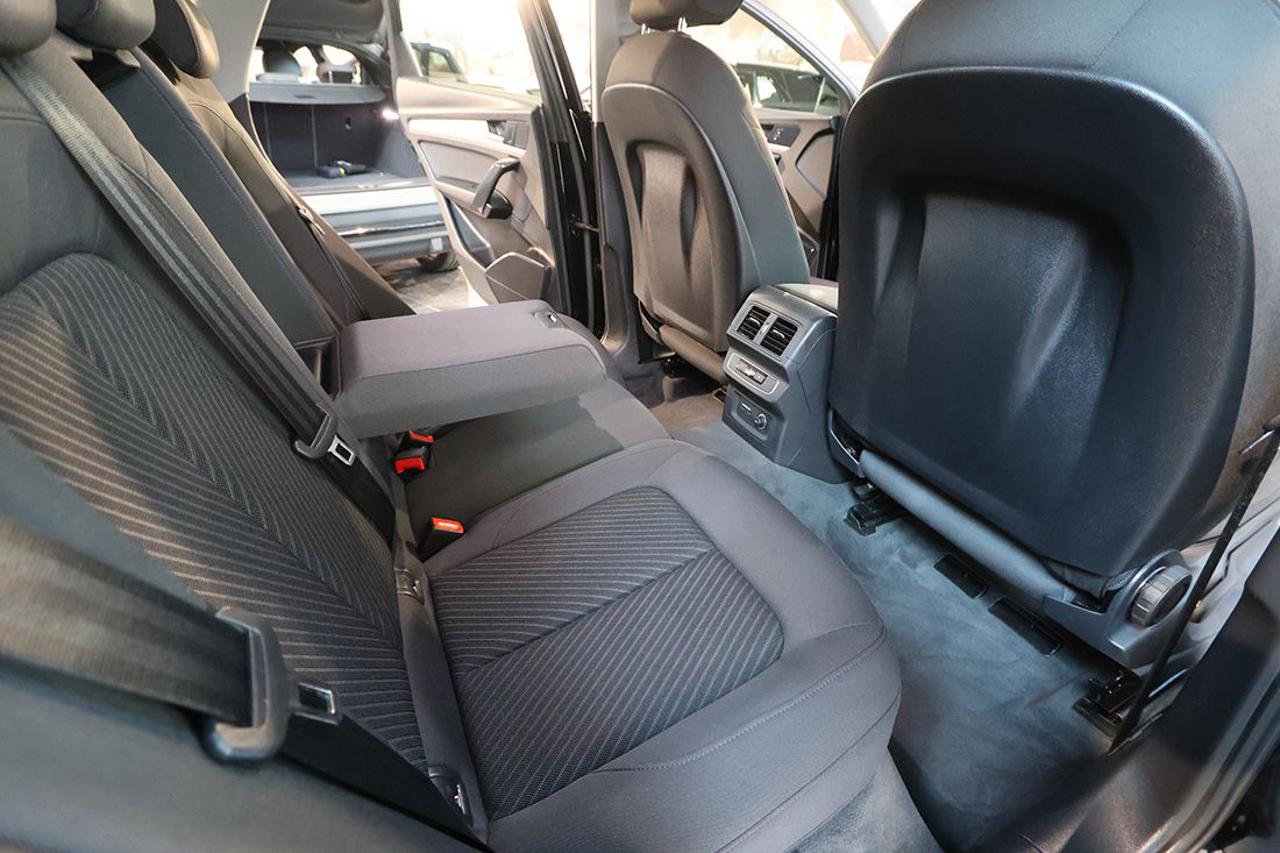 AUDI Q5 40 TDI Quattro S-Tronic Business Advanced - 18