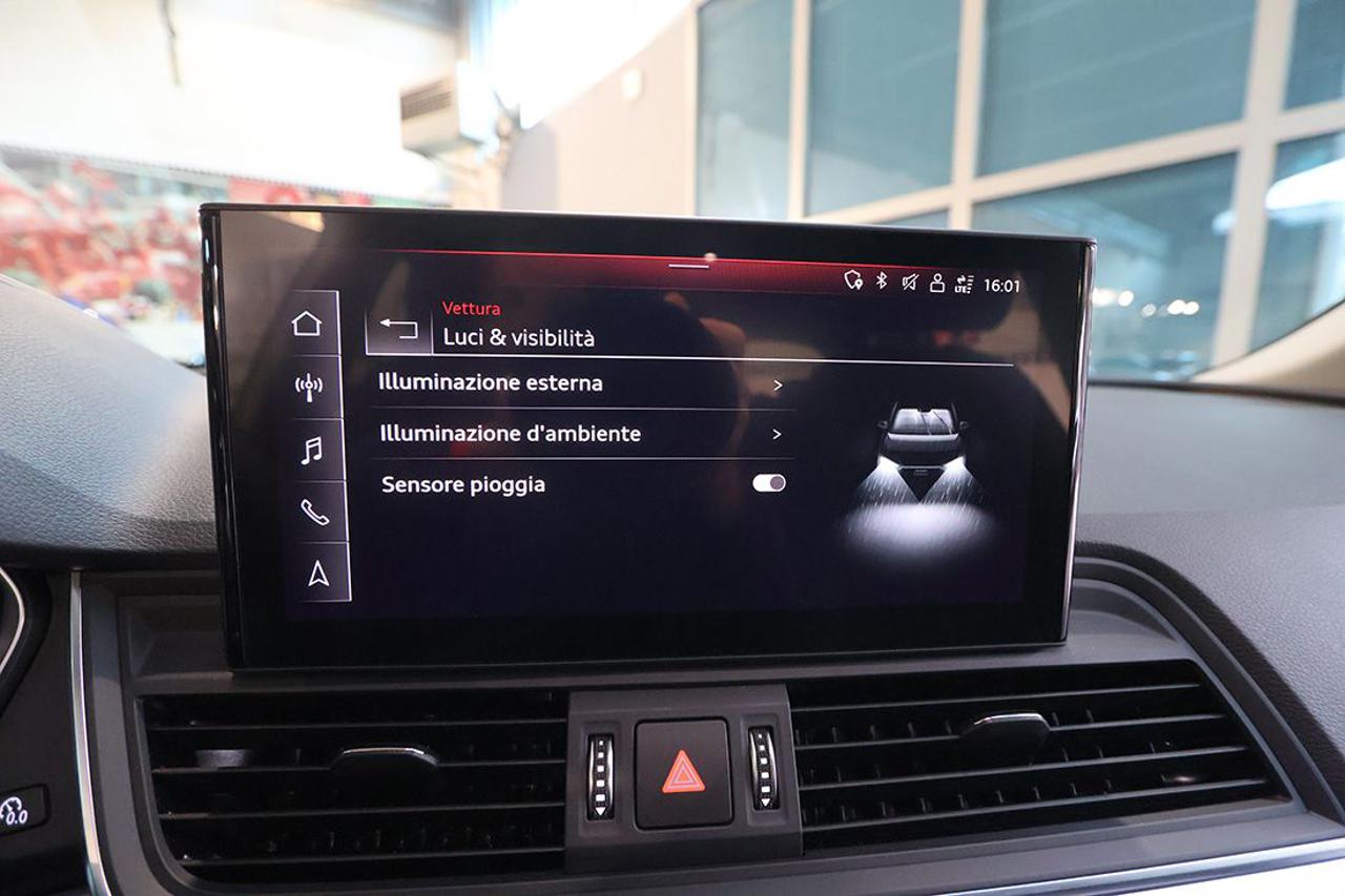 AUDI Q5 40 TDI Quattro S-Tronic Business Advanced - 27