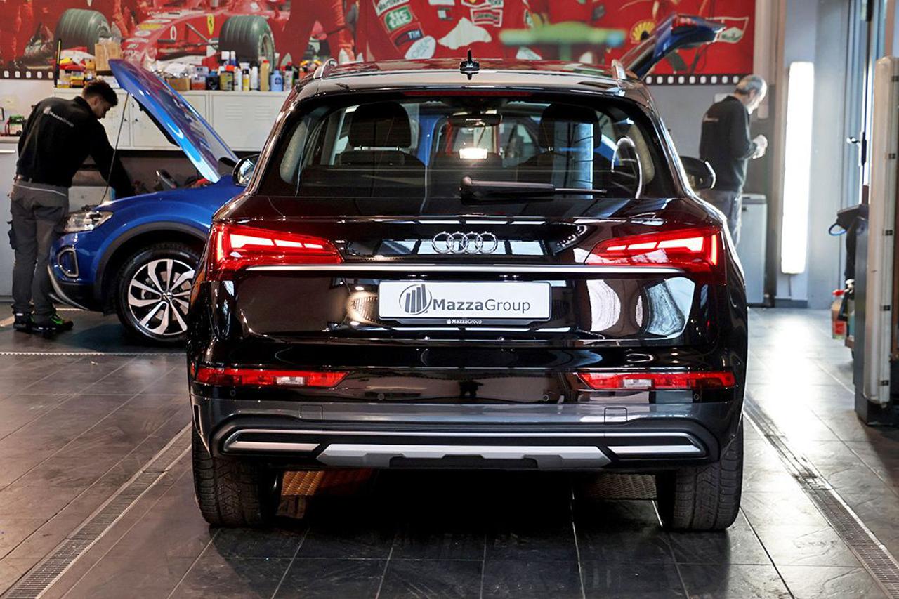 AUDI Q5 40 TDI Quattro S-Tronic Business Advanced - 4