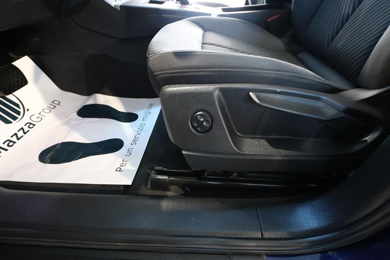 AUDI Q5 40 TDI Quattro S-Tronic Business Advanced - 41