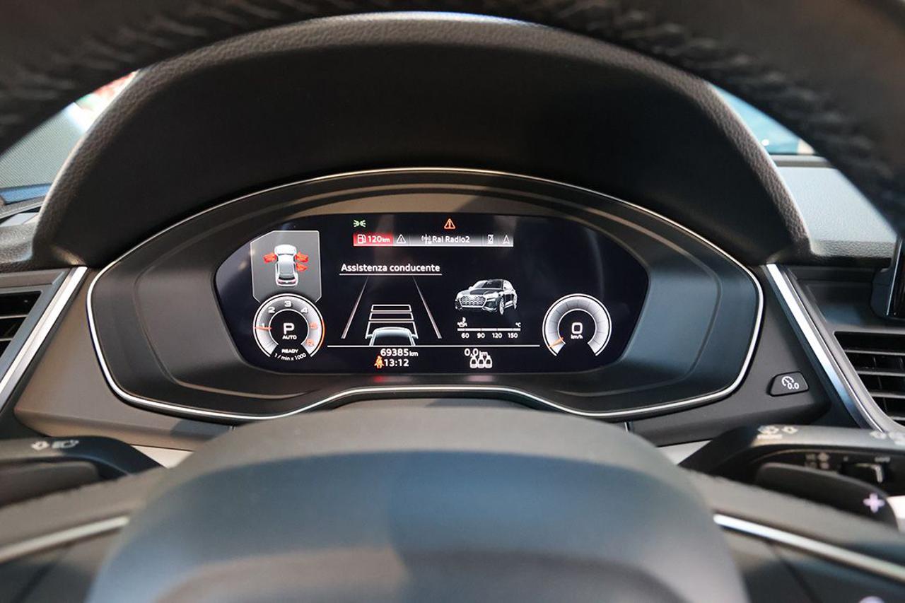 AUDI Q5 40 TDI Quattro S-Tronic Business Advanced - 31