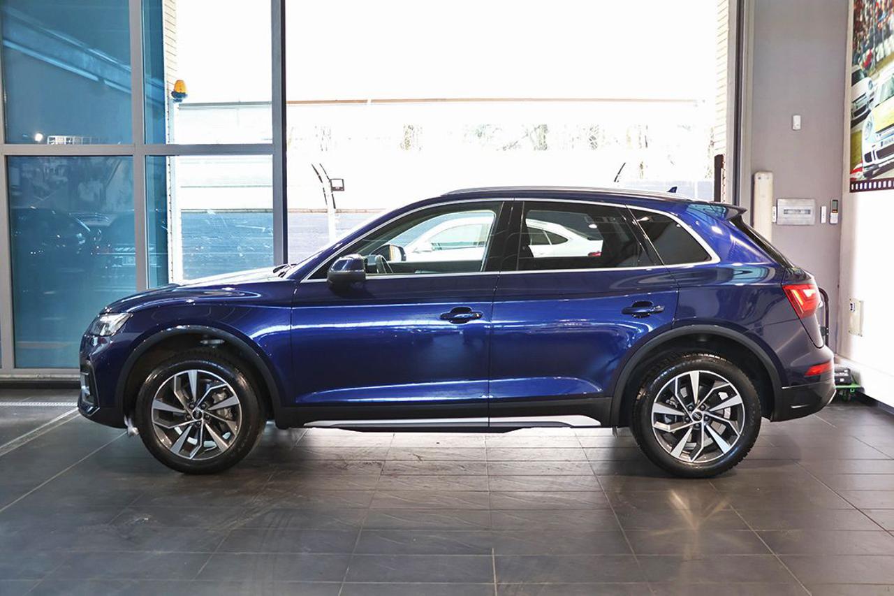 AUDI Q5 40 TDI Quattro S-Tronic Business Advanced - 3