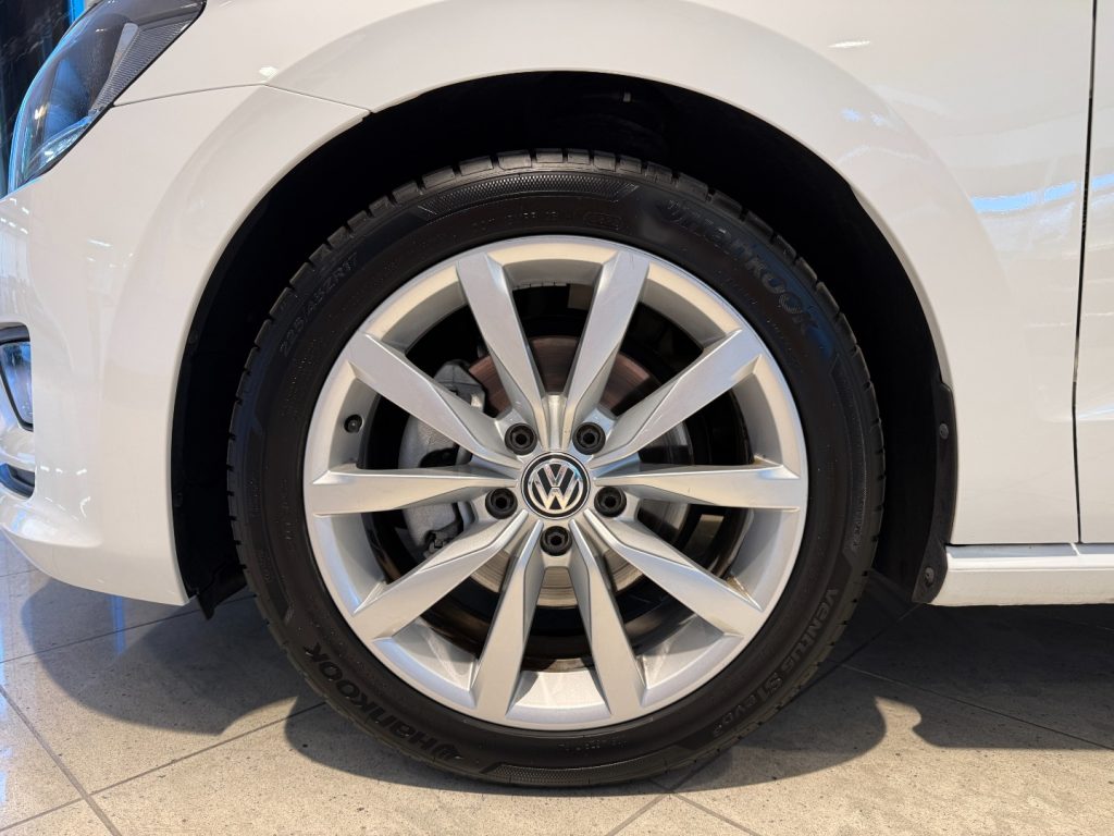 VOLKSWAGEN Golf Sportsvan 1.6 TDI 110CV Highline GANCIO Navi DAB+ - 17