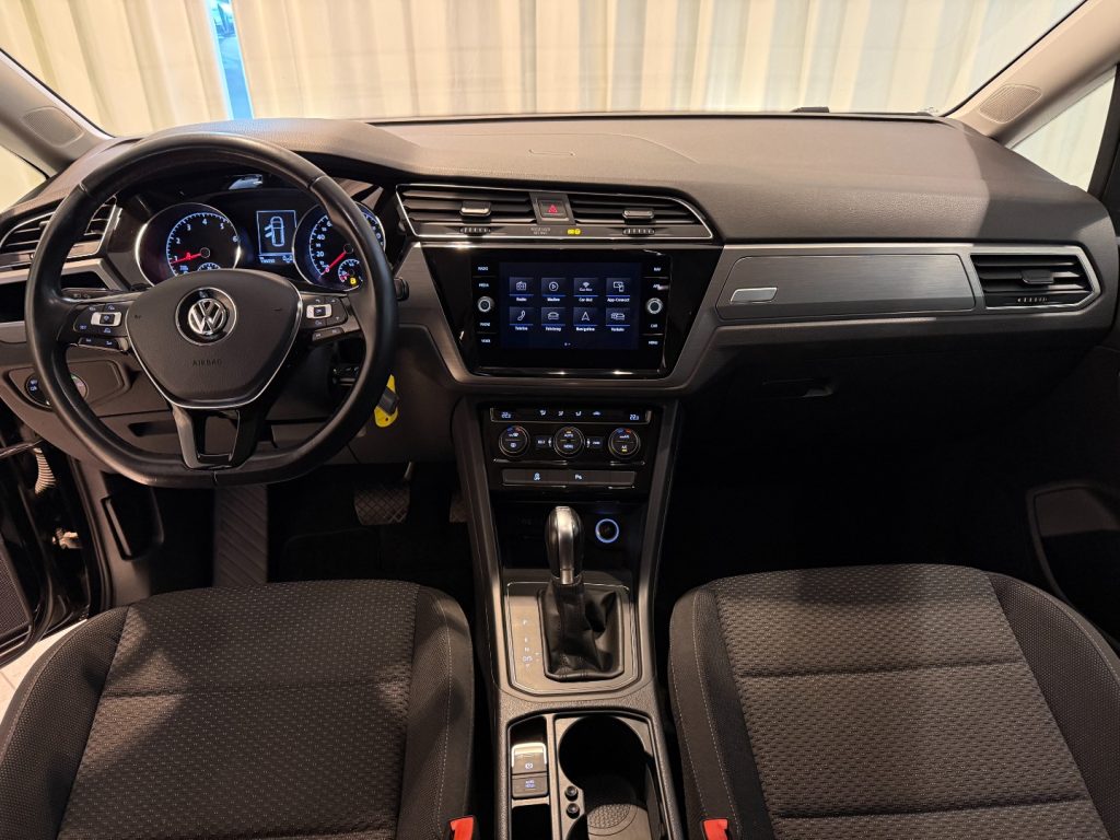 VOLKSWAGEN Touran 1.4 TSI DSG Business 7P Navi ACC DAB+ - 6