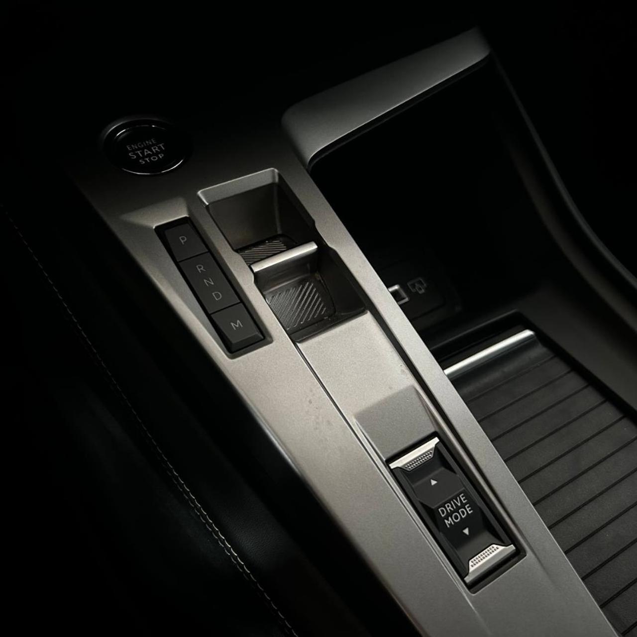 PEUGEOT 308 PureTech Turbo 130 S&S EAT8 SW GT - 27