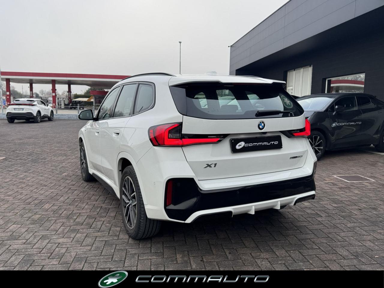 BMW X1 sDrive 20i Msport - 6
