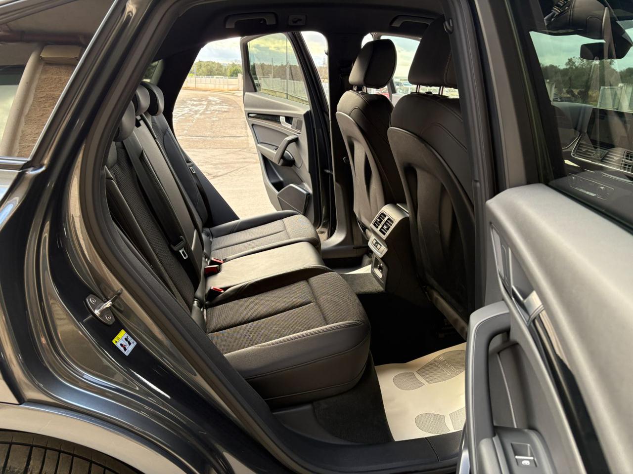 AUDI Q5 SPB Sportback 40 TDI quattro S tronic S line plus. - 11