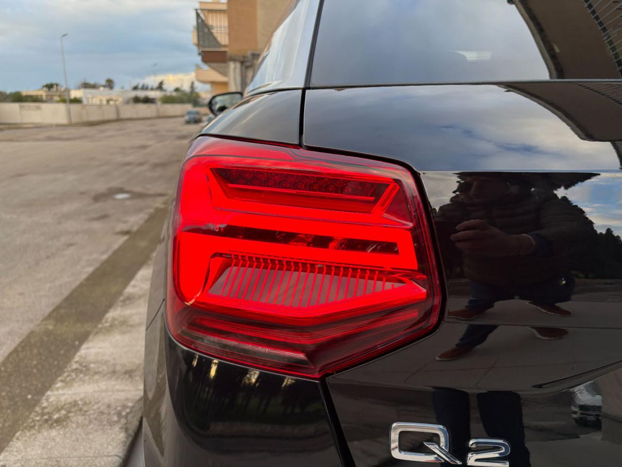 AUDI Q2 30 TDI Business VIRTUAL COCKPIT-RETROCAMERA - 28