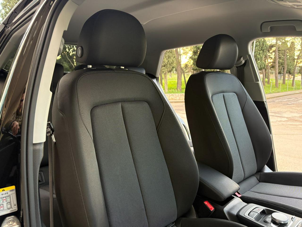 AUDI Q2 30 TDI Business VIRTUAL COCKPIT-RETROCAMERA - 17