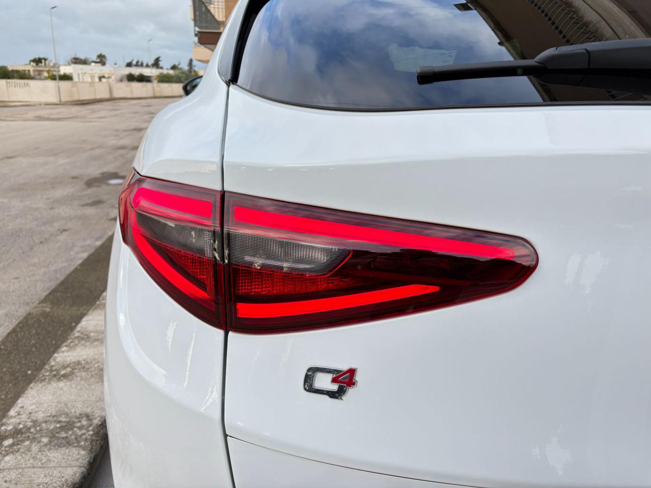 ALFA ROMEO Stelvio 2.2 Turbodiesel 210 CV AT8 Q4 Veloce - 37