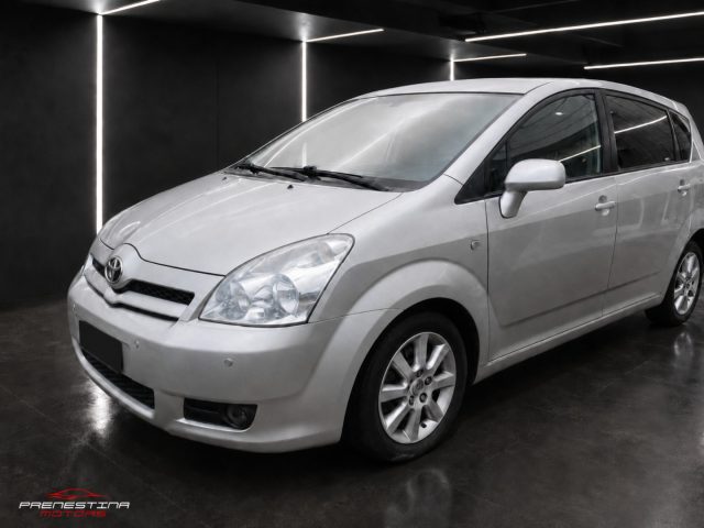TOYOTA Corolla Verso Argento metallizzato