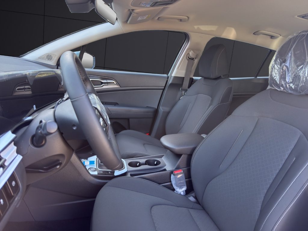 KIA Sportage 1.6 CRDi MHEV Business - 9