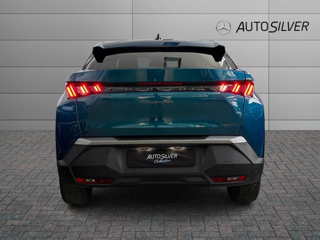 PEUGEOT 3008 Hybrid 145 e-DCS6 GT - 4